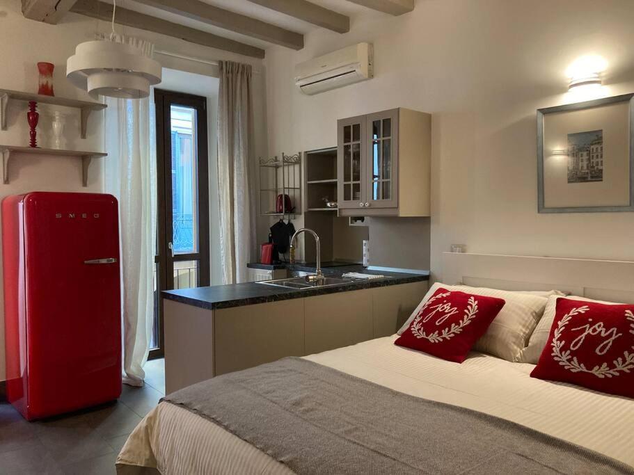 Il Torchietto, Incanto Nel Cuore Di Milano Экстерьер фото